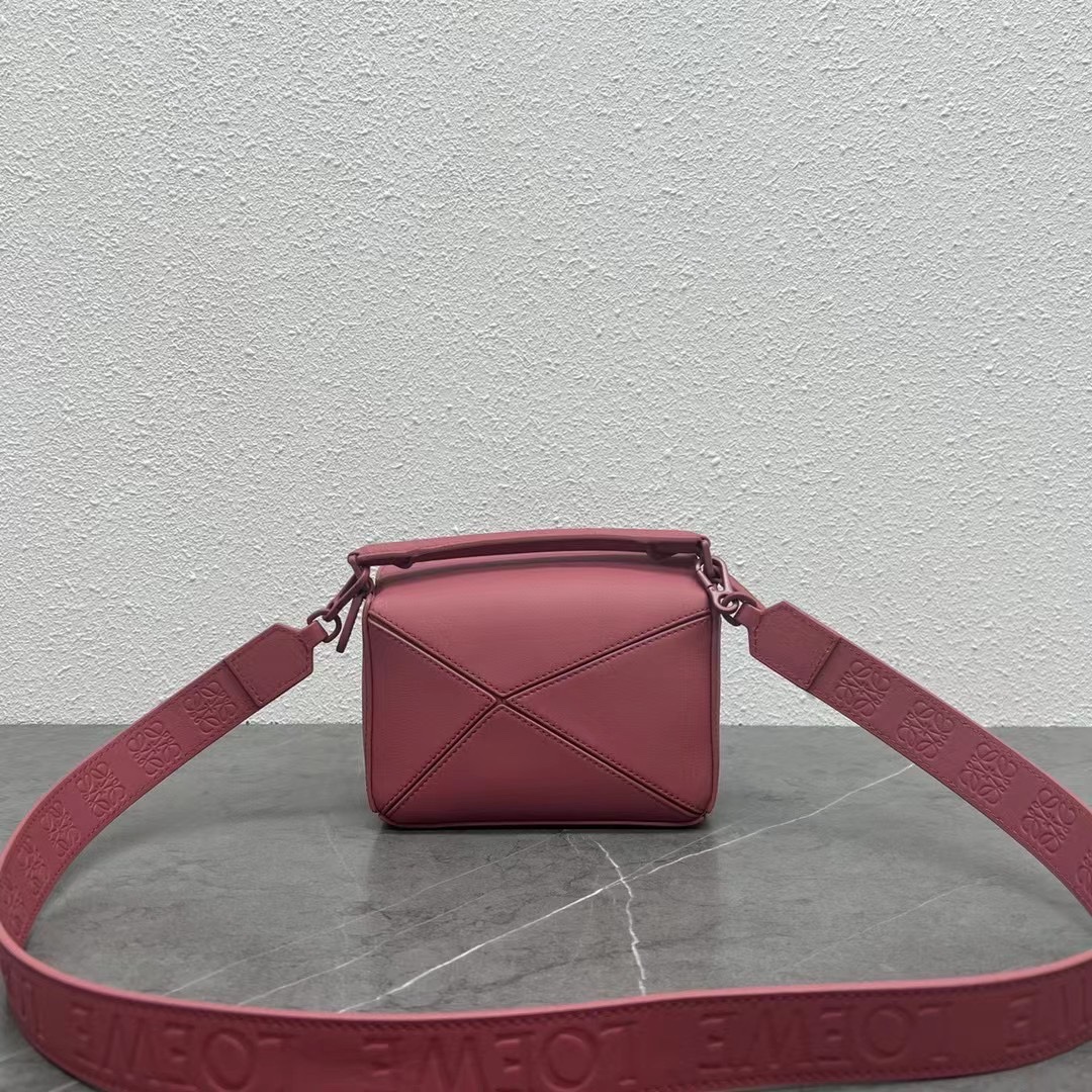 Loewe Mini Puzzle Bag in Classic Calfskin Crimson